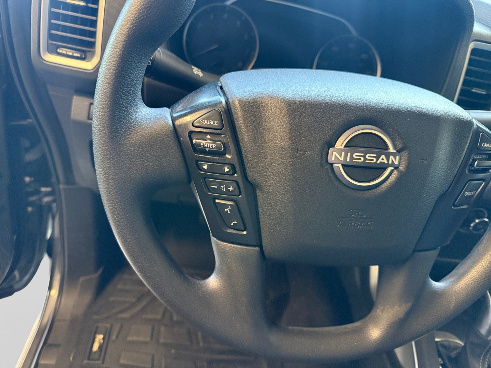 Used 2023 Nissan Frontier SV AWD/4WD image 24