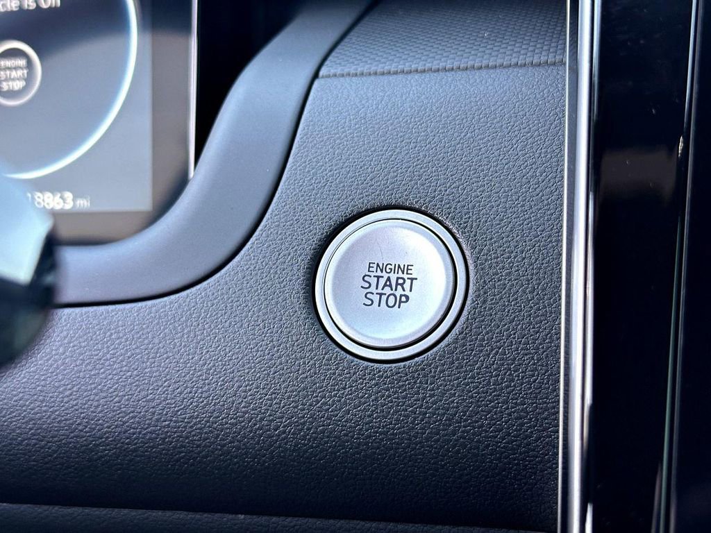Used 2024 Hyundai Santa Cruz Night image 18