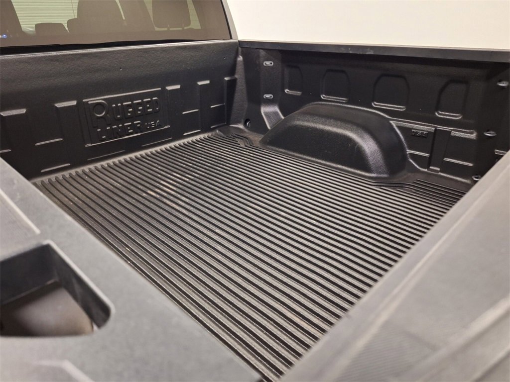 Used 2022 Chevrolet Silverado 1500 Custom w/ Safety Confidence Package image 25