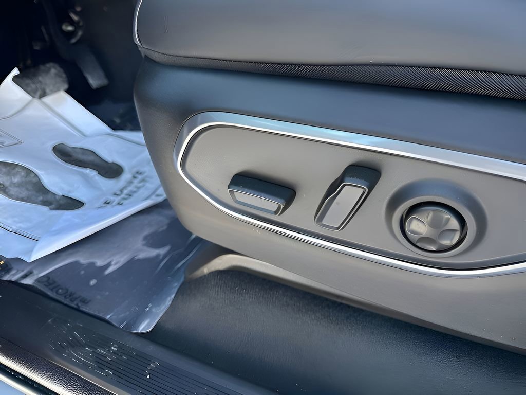 New 2026 Jeep Grand Wagoneer Limited w/ Convenience Group I image 24