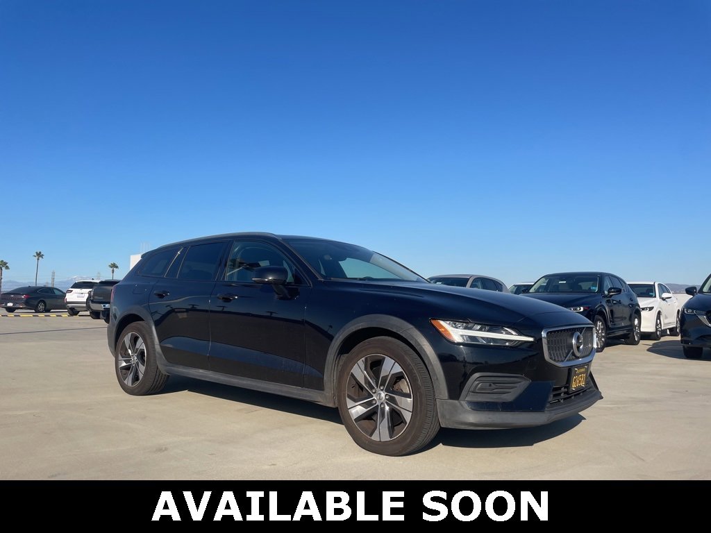 Used 2020 Volvo V60 T5 Cross Country