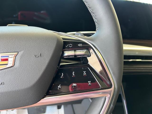 New 2025 Cadillac Escalade Premium Luxury w/ LPO, Floor Liner Package image 17