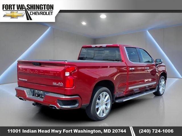 Used 2024 Chevrolet Silverado 1500 High Country w/ High Country Premium Package AWD/4WD image 3