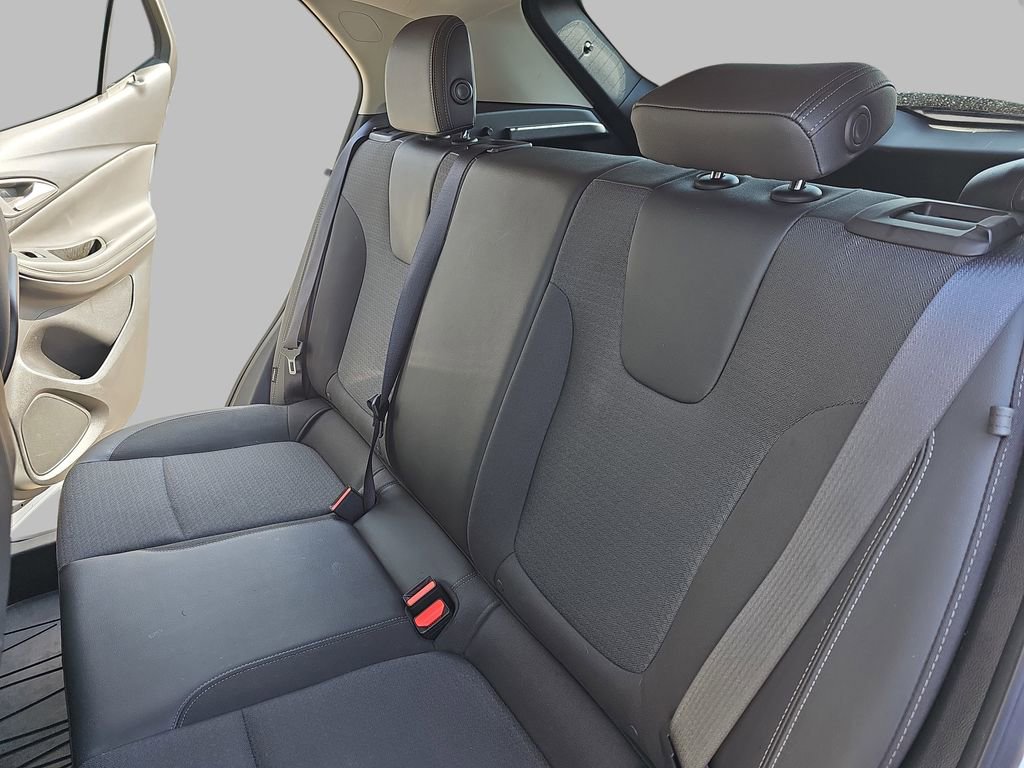 Certified 2023 Buick Encore GX Preferred w/ Cold Weather Comfort Package AWD/4WD image 17