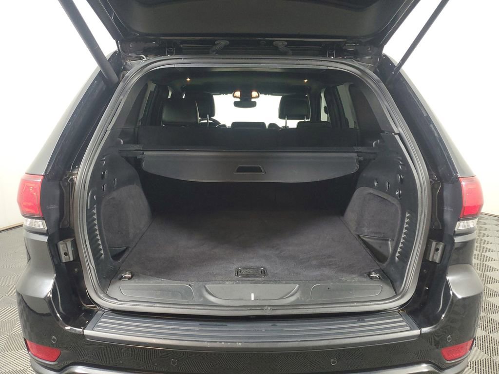 Used 2020 Jeep Grand Cherokee Altitude image 7