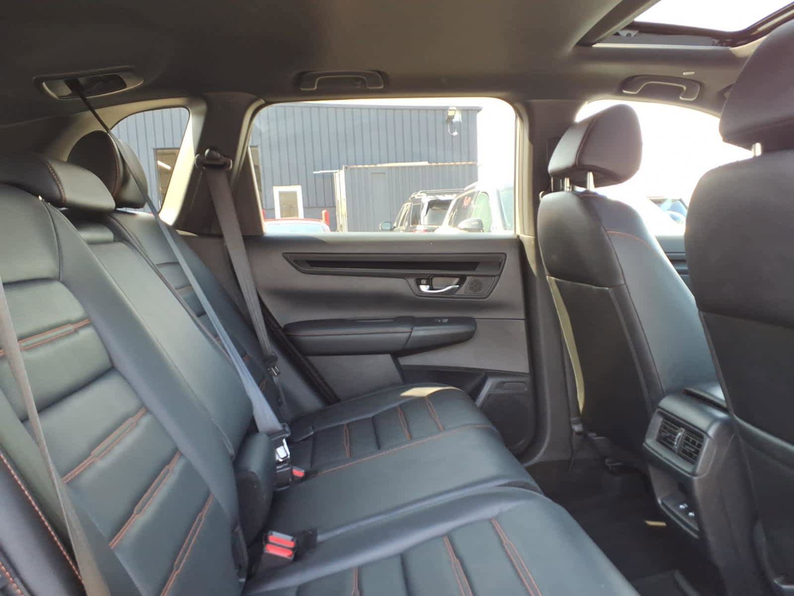 Used 2025 Honda CR-V Sport-L image 23
