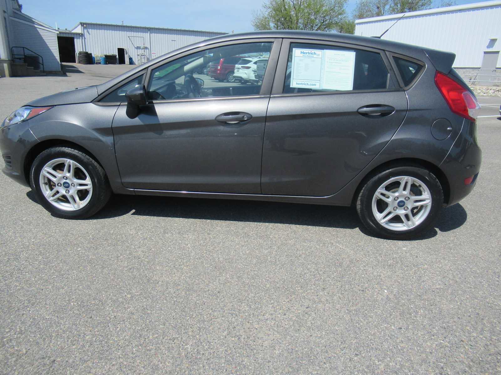 Used 2019 Ford Fiesta SE image 8