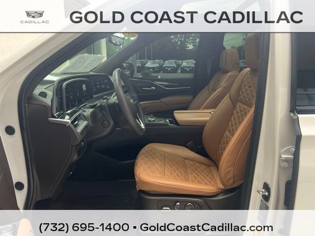 Used 2024 Cadillac Escalade Sport w/ LPO, ONYX Package AWD/4WD image 19