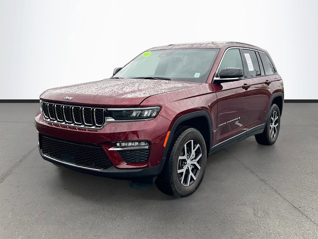 Certified 2025 Jeep Grand Cherokee Limited w/ Luxury Tech Group II image 3