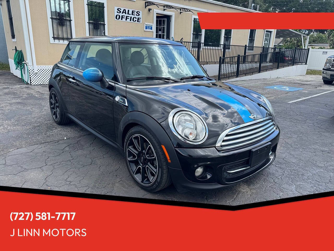 Used 2013 MINI Cooper Hardtop FWD image 1