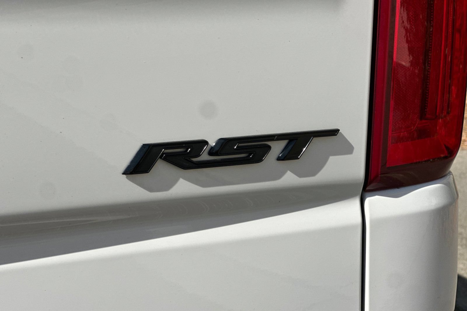 Used 2023 Chevrolet Silverado 1500 RST w/ Rally Edition AWD/4WD image 25