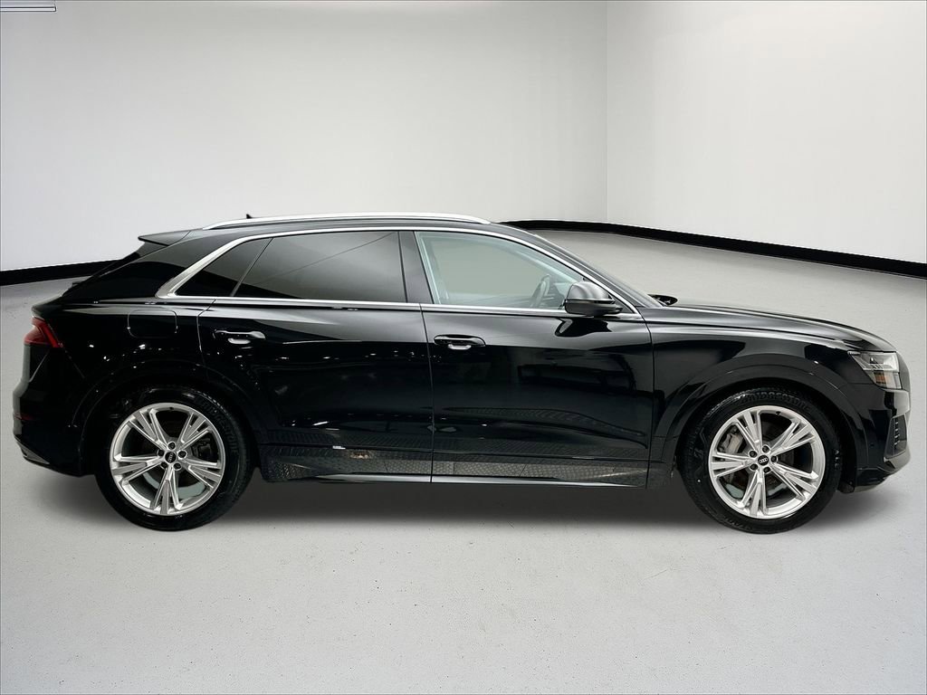 Used 2022 Audi Q8 Prestige w/ Prestige Package image 4