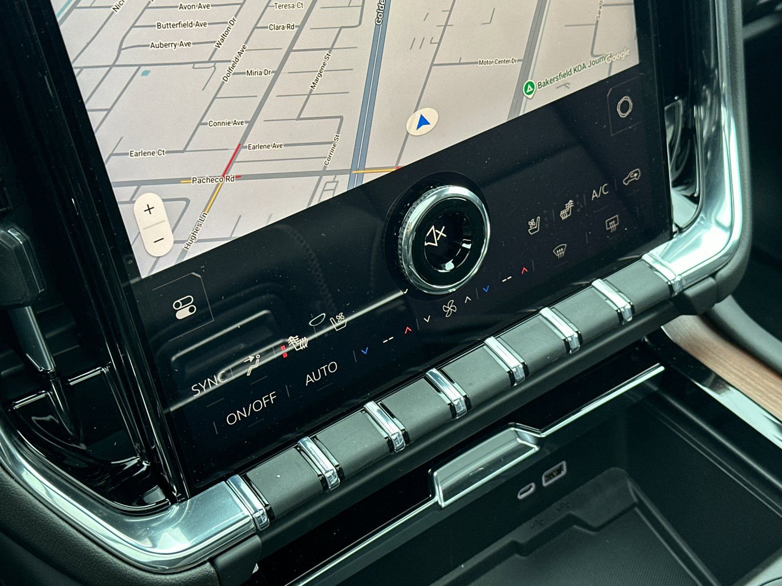 New 2026 GMC Yukon XL Denali w/ Sun & Power Step Package AWD/4WD image 22