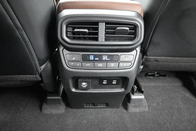 Used 2026 Honda Pilot Elite image 19