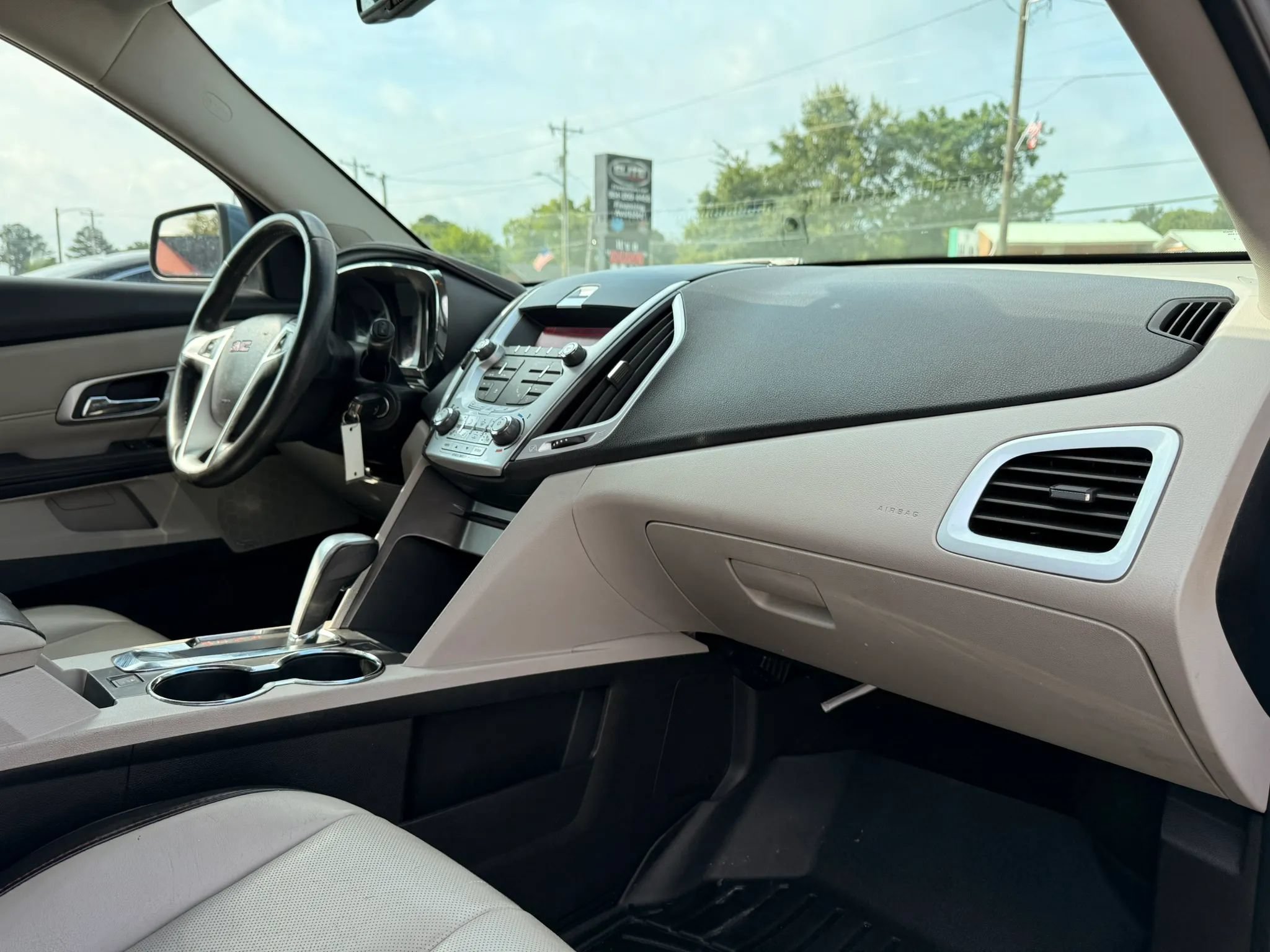 Used 2011 GMC Terrain SLT w/ LPO, Protection Package FWD image 23
