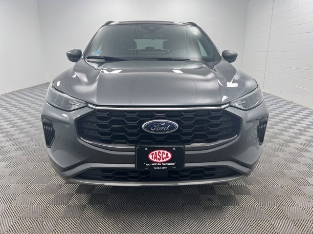 Used 2023 Ford Escape ST-Line w/ Tech Pack #1 image 3