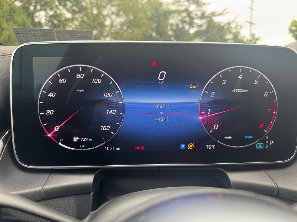 Used 2023 Mercedes-Benz GLC 300 4MATIC image 24