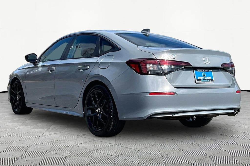 Used 2025 Honda Civic Sport image 5