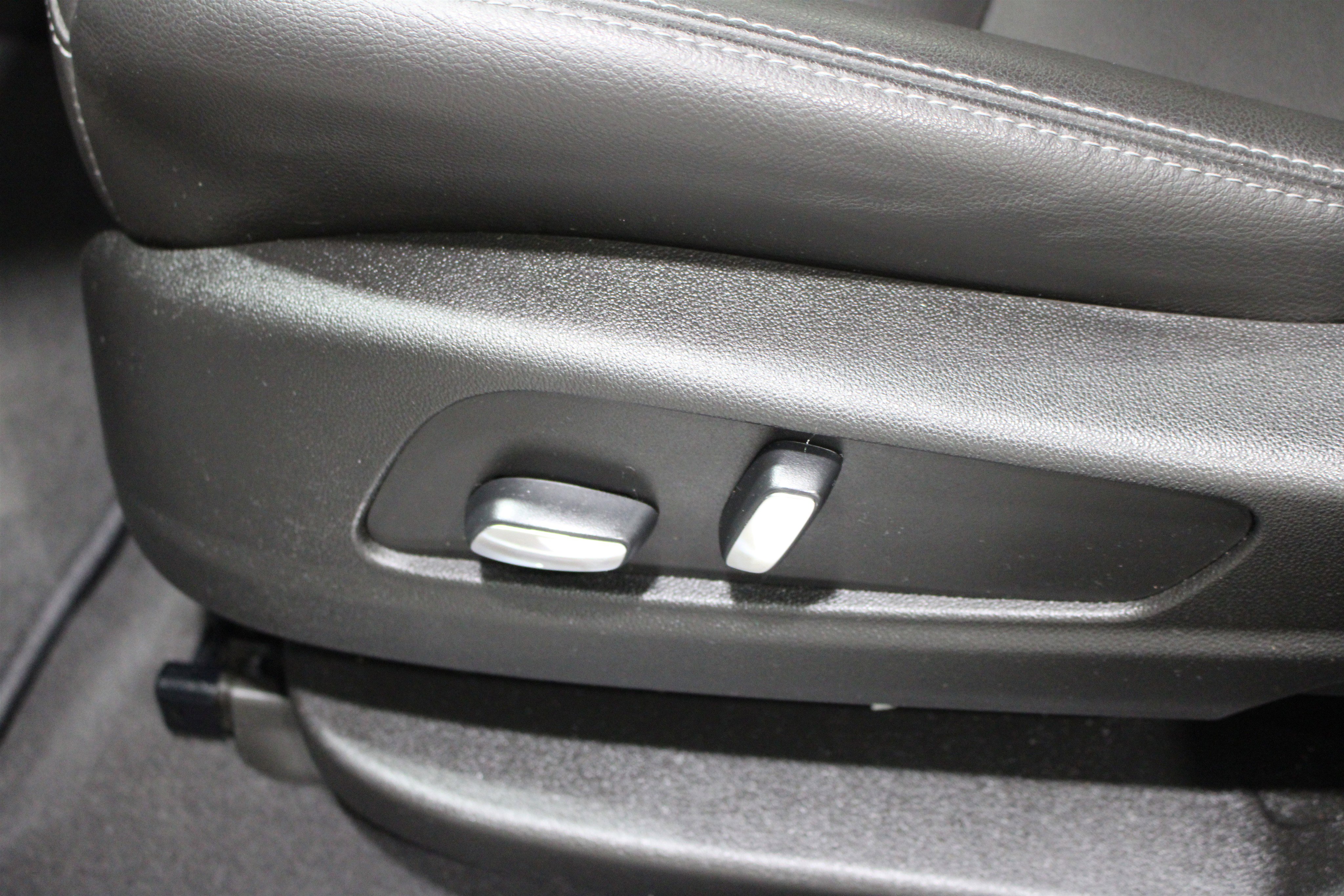 Used 2021 Cadillac XT5 Luxury image 5