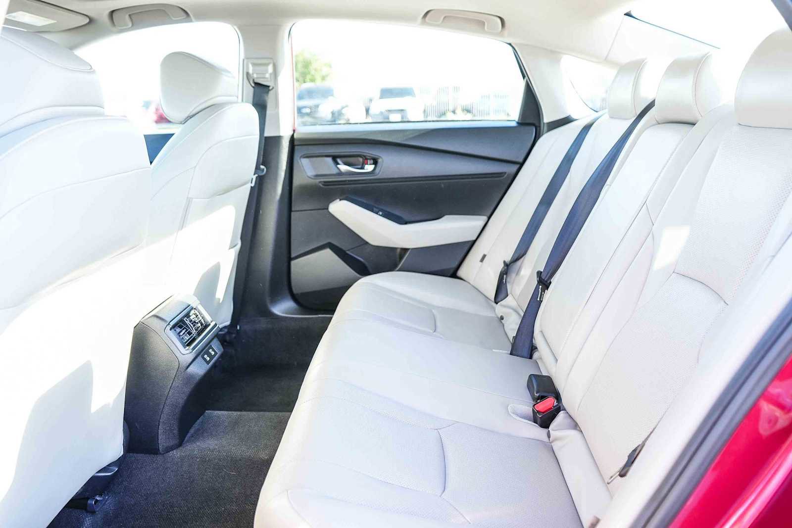 Certified 2024 Honda Accord EX-L image 18