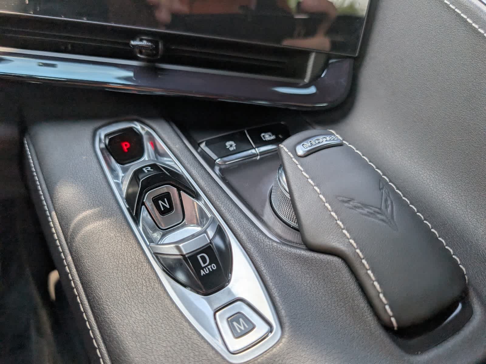 Certified 2025 Chevrolet Corvette Stingray Preferred Cpe w/ Stealth Interior Trim Package RWD image 23