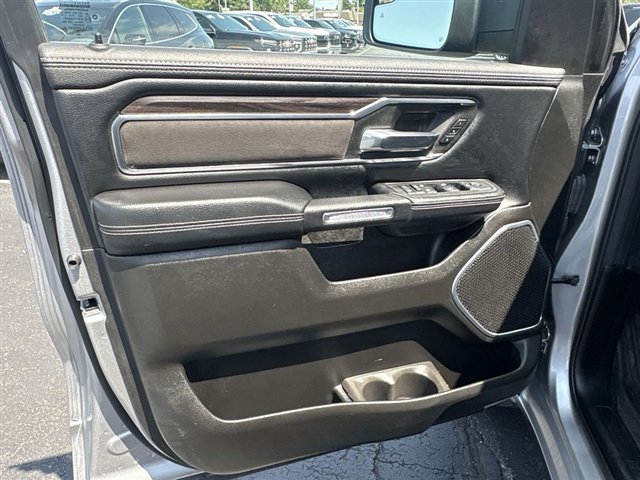 Used 2025 RAM 1500 Laramie w/ Sport Appearance Package AWD/4WD image 23