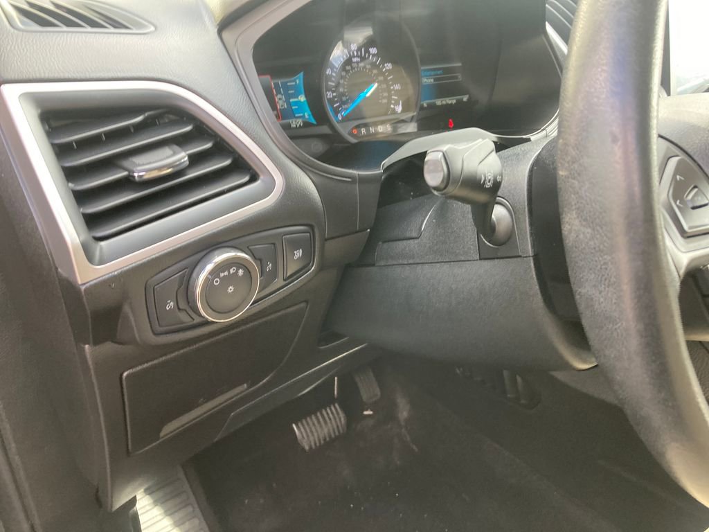Used 2022 Ford Edge SEL AWD/4WD image 17