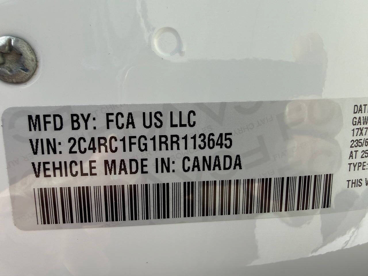 Used 2024 Chrysler Pacifica Touring FWD image 46