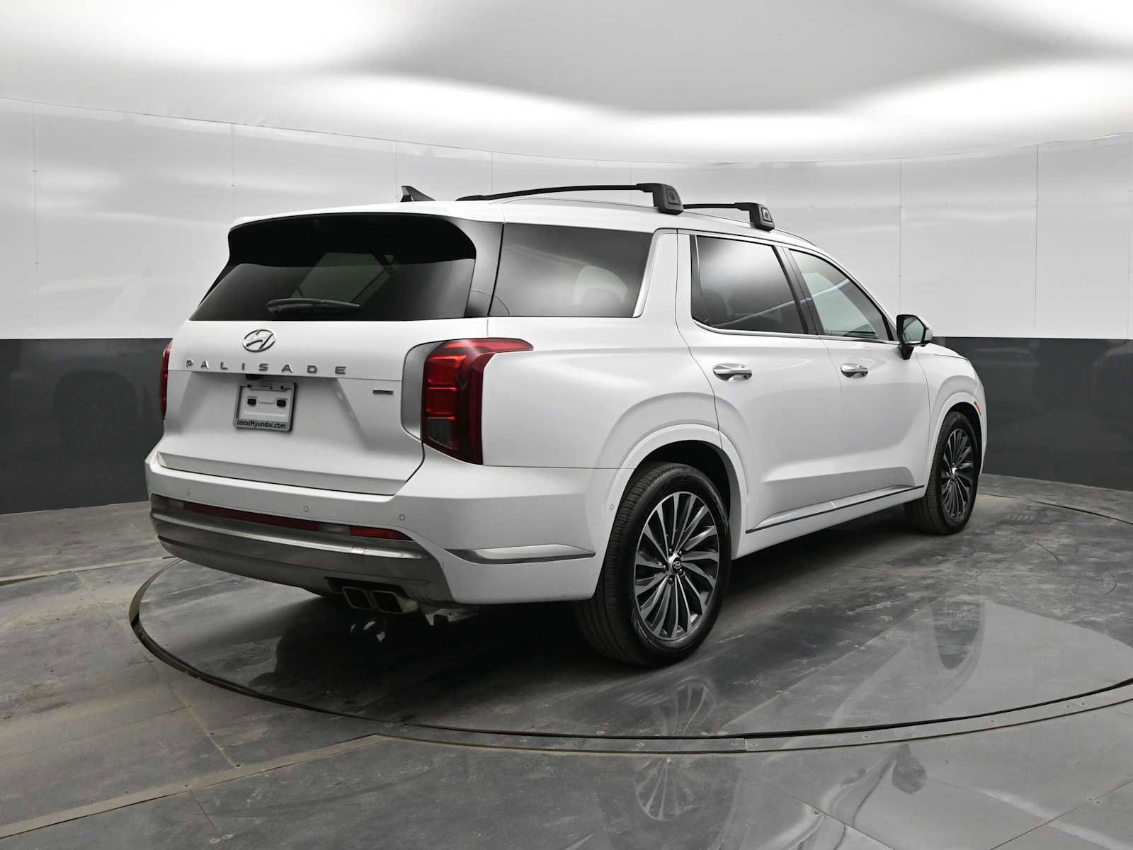 Used 2025 Hyundai Palisade Calligraphy image 7