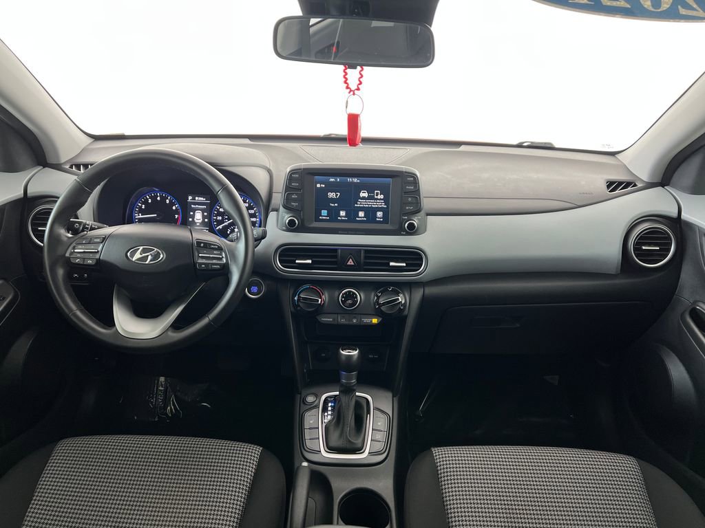 Used 2021 Hyundai Kona SEL w/ Winter Weather Package image 14