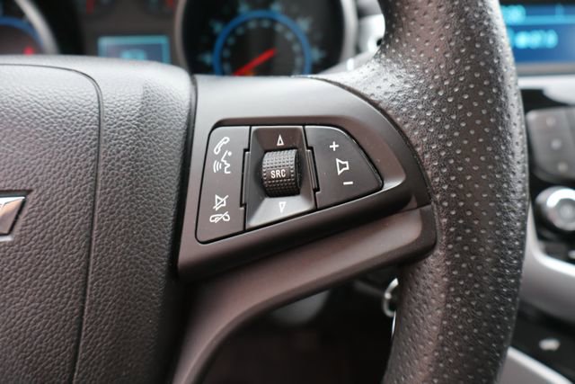 Used 2015 Chevrolet Cruze LT image 13