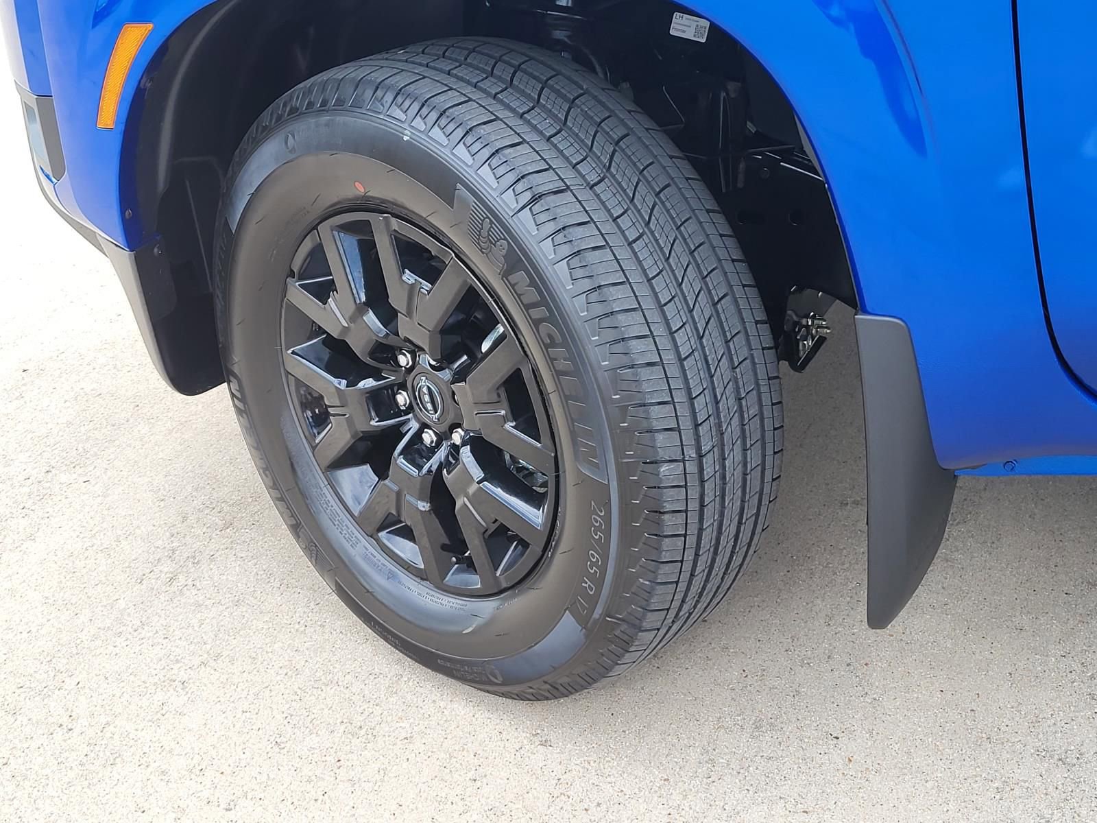 New 2026 Nissan Frontier SV RWD image 9