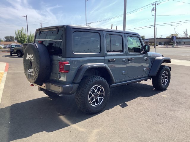 Used 2024 Jeep Wrangler Unlimited Rubicon w/ Safety Group AWD/4WD image 33