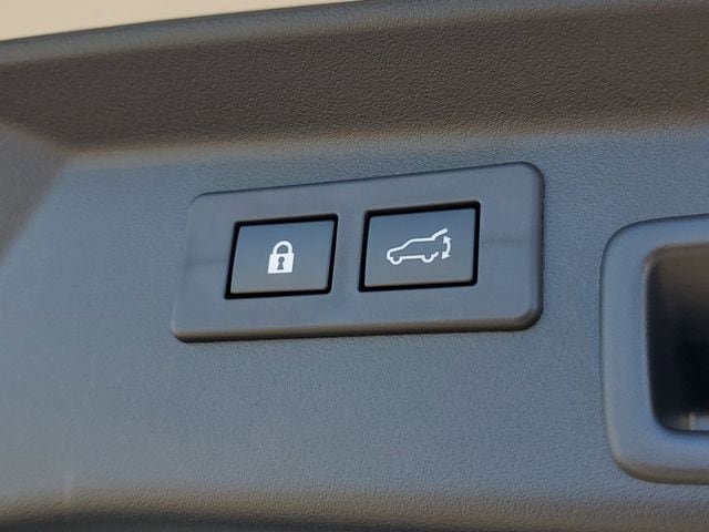 New 2026 Subaru Outback Limited AWD/4WD image 10