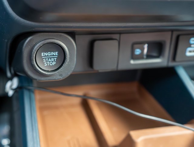 Used 2022 Ford Maverick Lariat w/ Lariat Luxury Package image 30