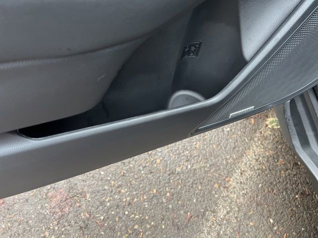 Used 2025 Subaru Outback Limited w/ Popular Package #2 image 48