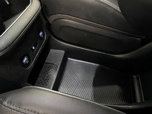 Used 2024 Hyundai Ioniq 5 Limited AWD/4WD image 21