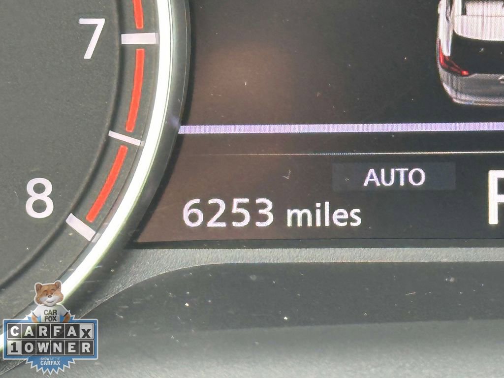 Used 2025 Nissan Rogue S image 27