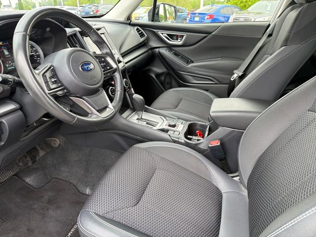 Used 2023 Subaru Forester Premium image 18