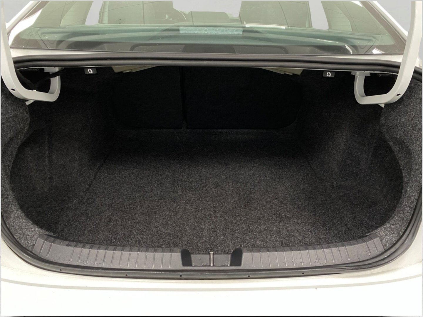 Used 2025 Volkswagen Jetta S FWD image 6