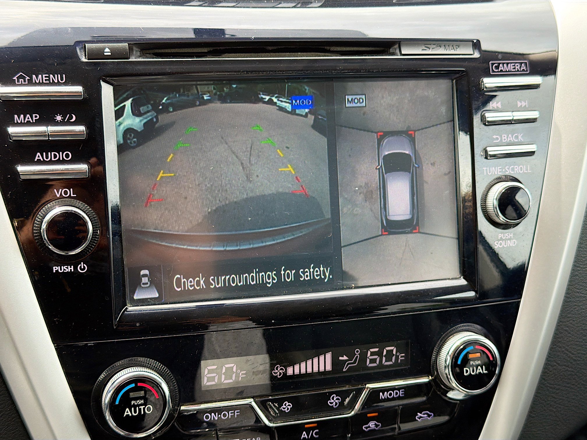 Used 2015 Nissan Murano SL w/ SL Technology Package image 32