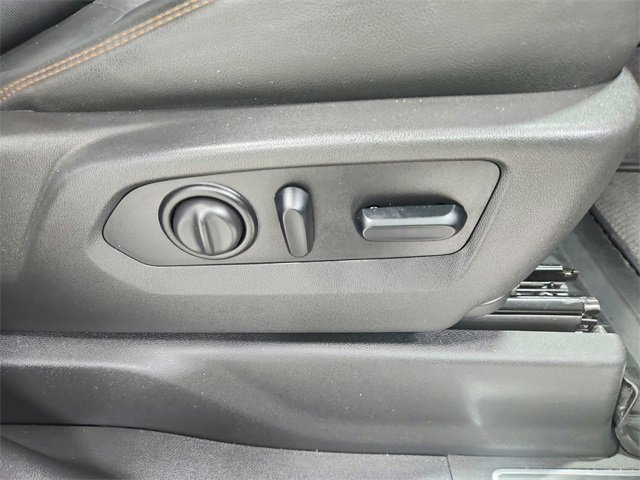 Used 2021 GMC Sierra 2500 AT4 image 37