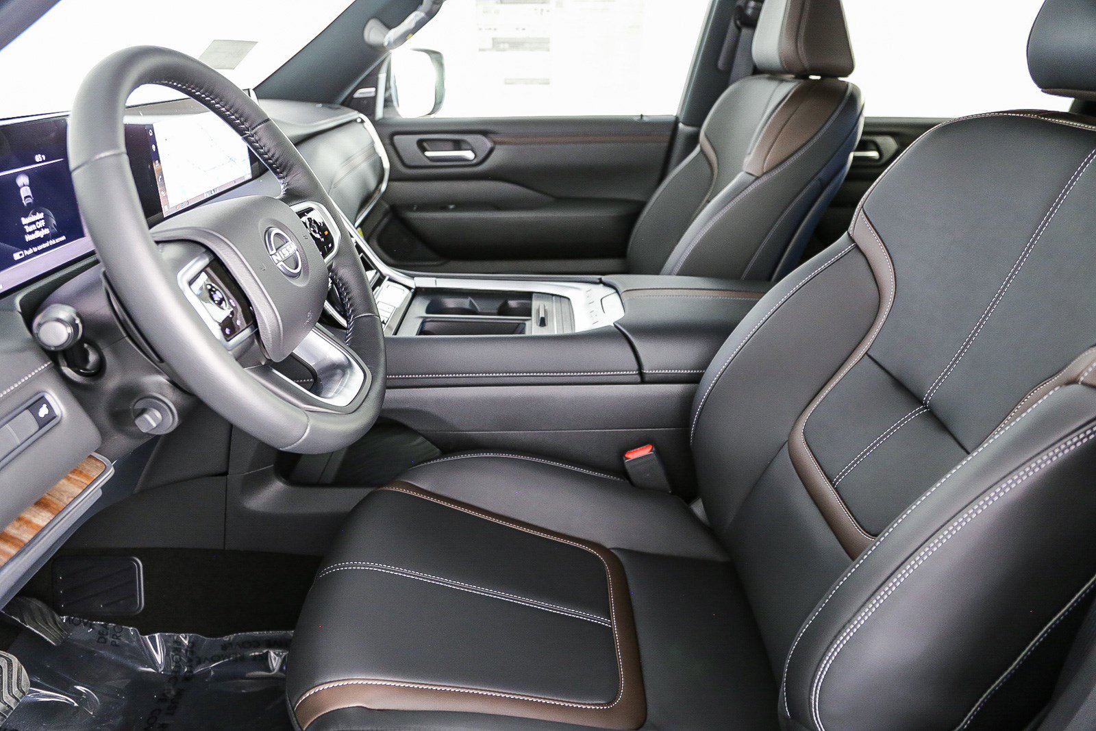 New 2025 Nissan Armada SL w/ Captain's Chari Seat Package image 21