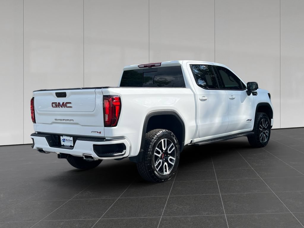 Used 2023 GMC Sierra 1500 AT4 w/ AT4 Premium Package AWD/4WD image 5