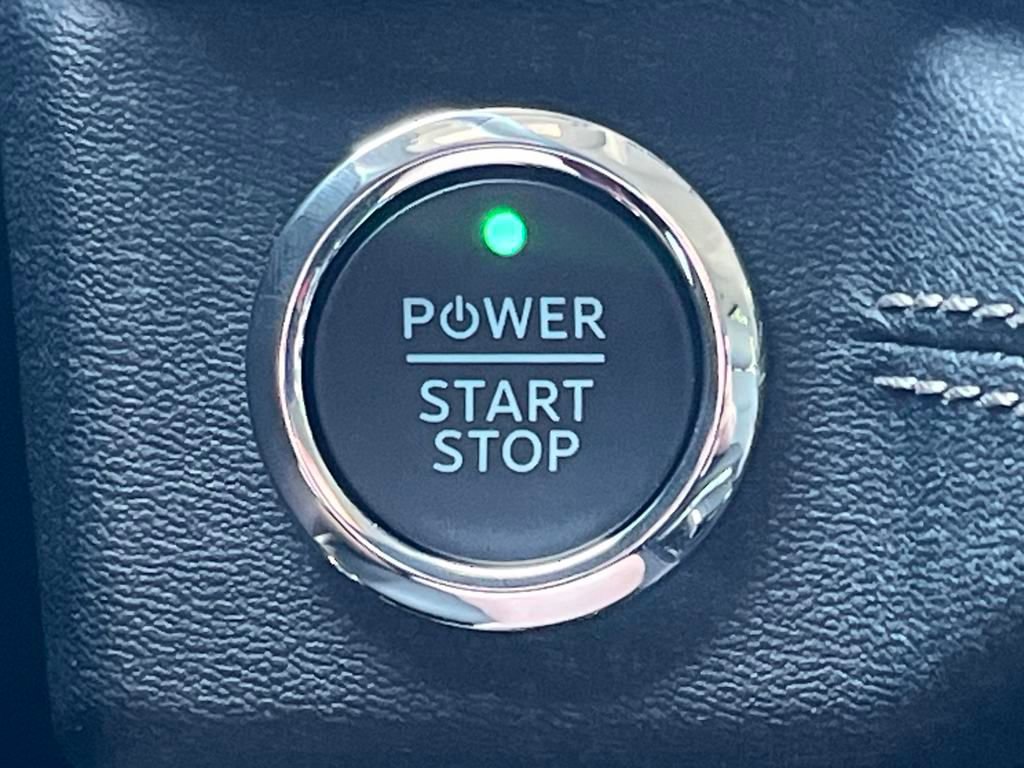 New 2025 Ford F150 Lightning Flash image 10