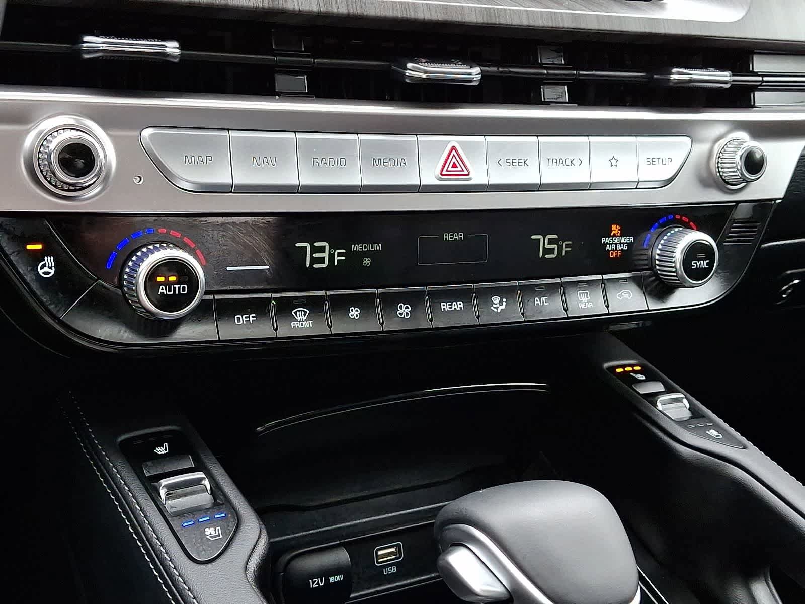Used 2024 Kia Telluride EX AWD/4WD image 18