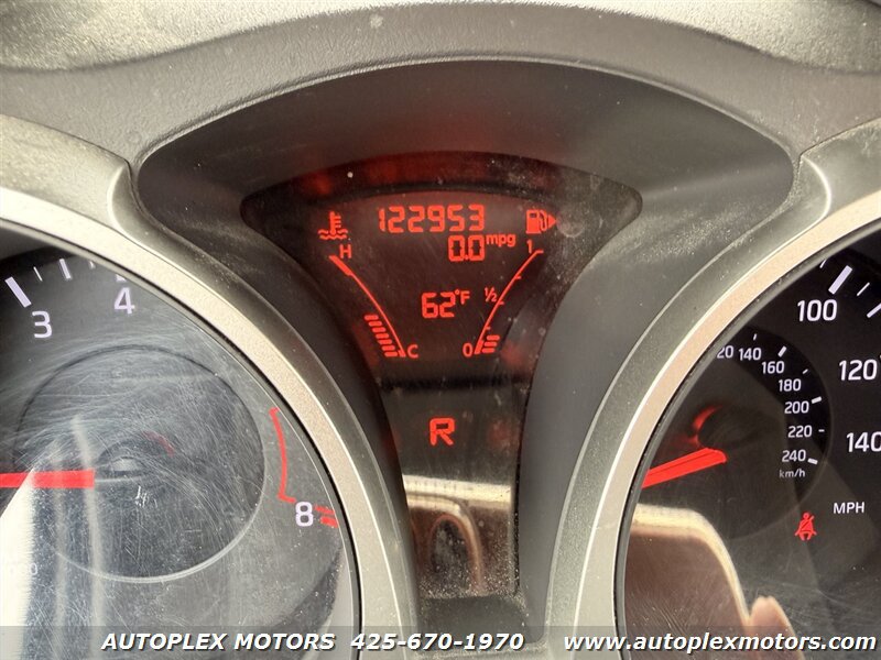 Used 2013 Nissan Juke S AWD/4WD image 14