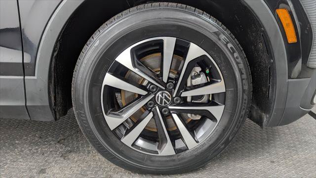 Used 2024 Volkswagen Tiguan S FWD image 32