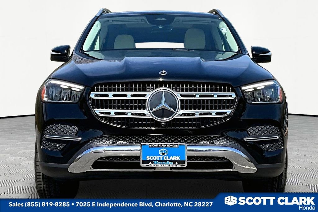 Used 2025 Mercedes-Benz GLE 450e 4MATIC w/ Winter Package image 2