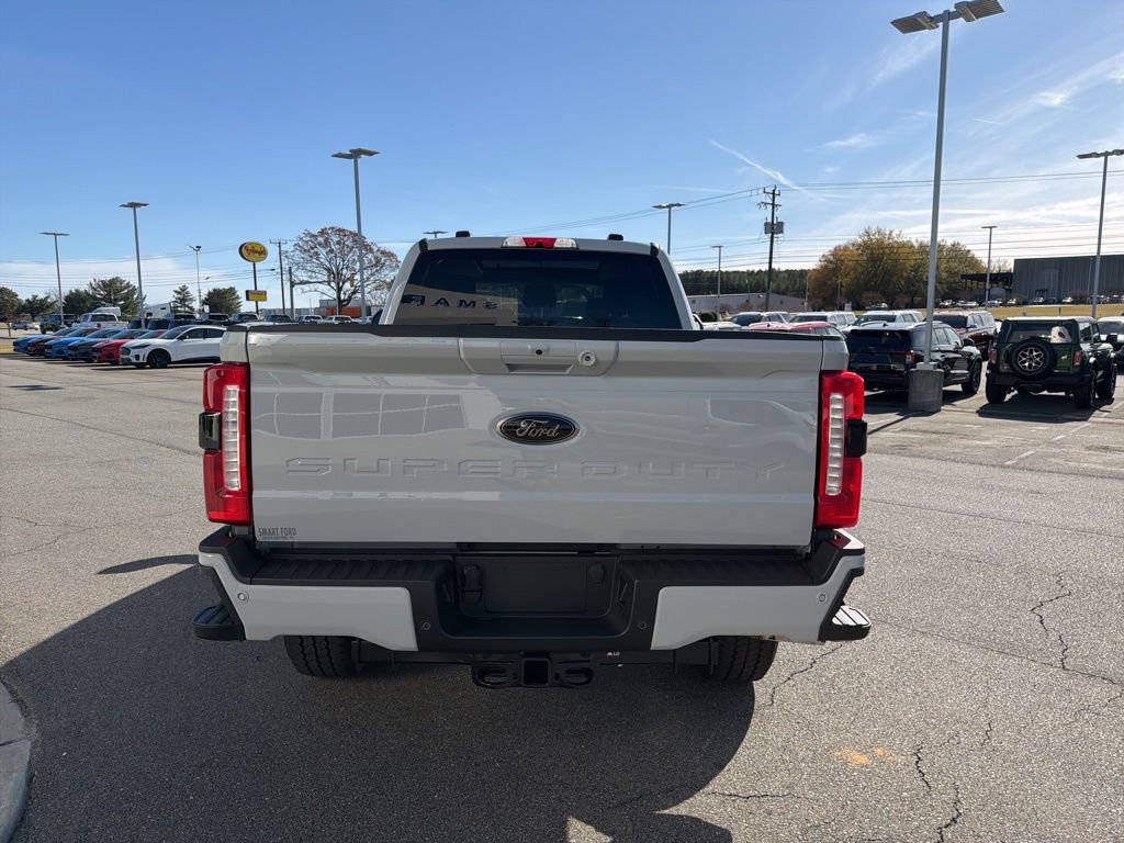 New 2026 Ford F250 Lariat w/ Black Appearance Package image 4